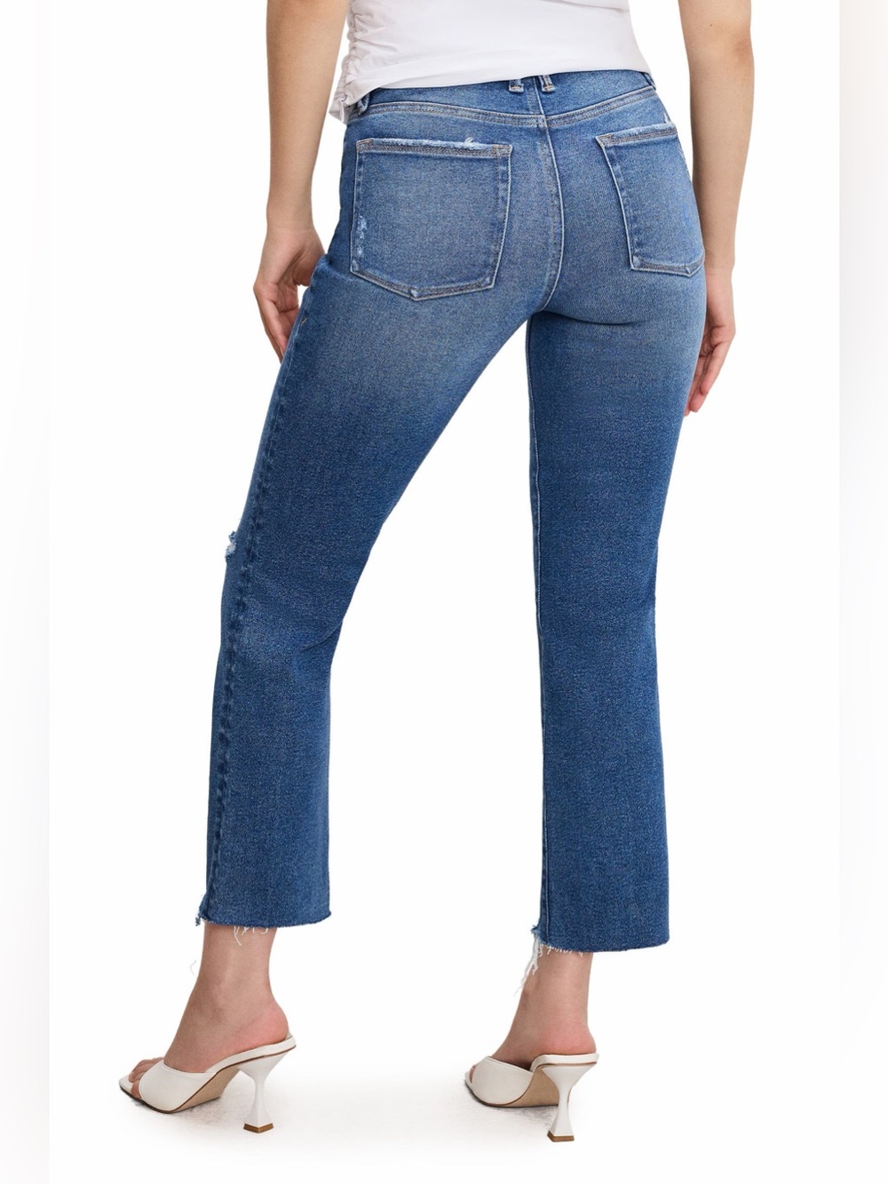 Good American Good Petite Distressed Crop Straight Leg Jeans NWT 4/27P - Picture 2 of 8